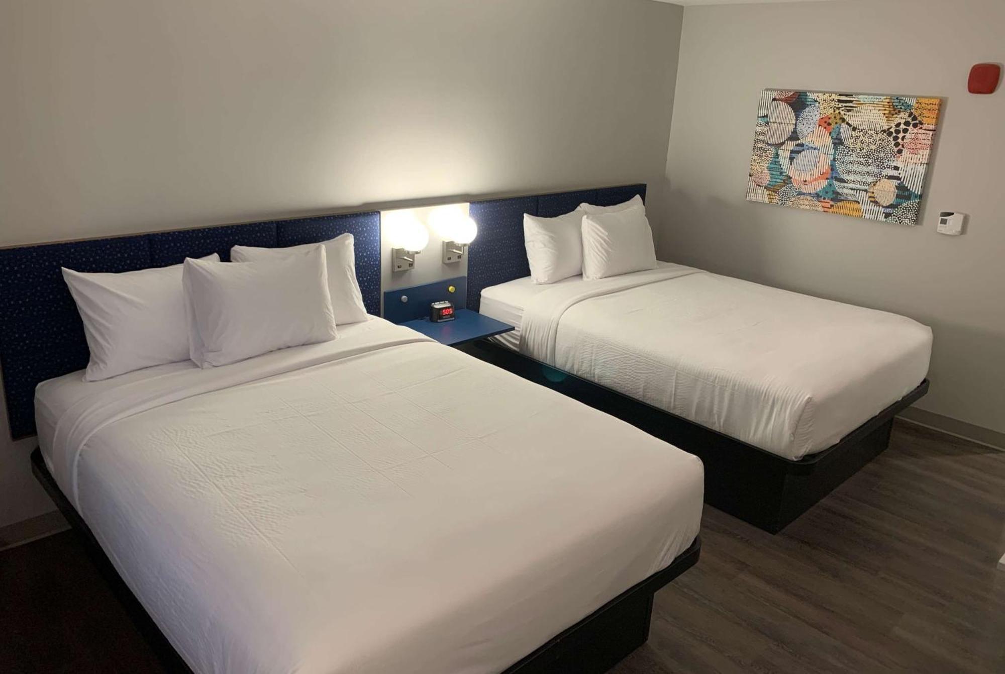 Microtel Inn & Suites By Wyndham เรอโฮโบธบีช ภายนอก รูปภาพ